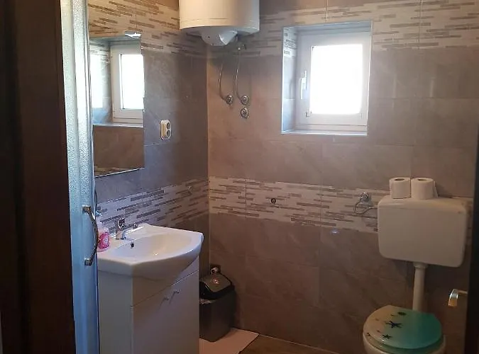 Apartman With Parking Space Seline, Paklenica - 6628