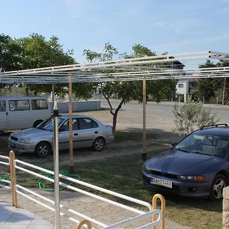 With Parking Space Seline, Paklenica - 6628 *