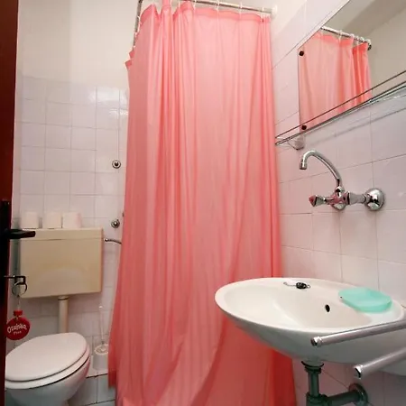 With Parking Space Seline, Paklenica - 6628 *